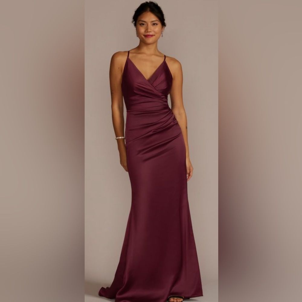 David’s Bridal Galina Signature bridesmaid dress GS290067 wine size 12